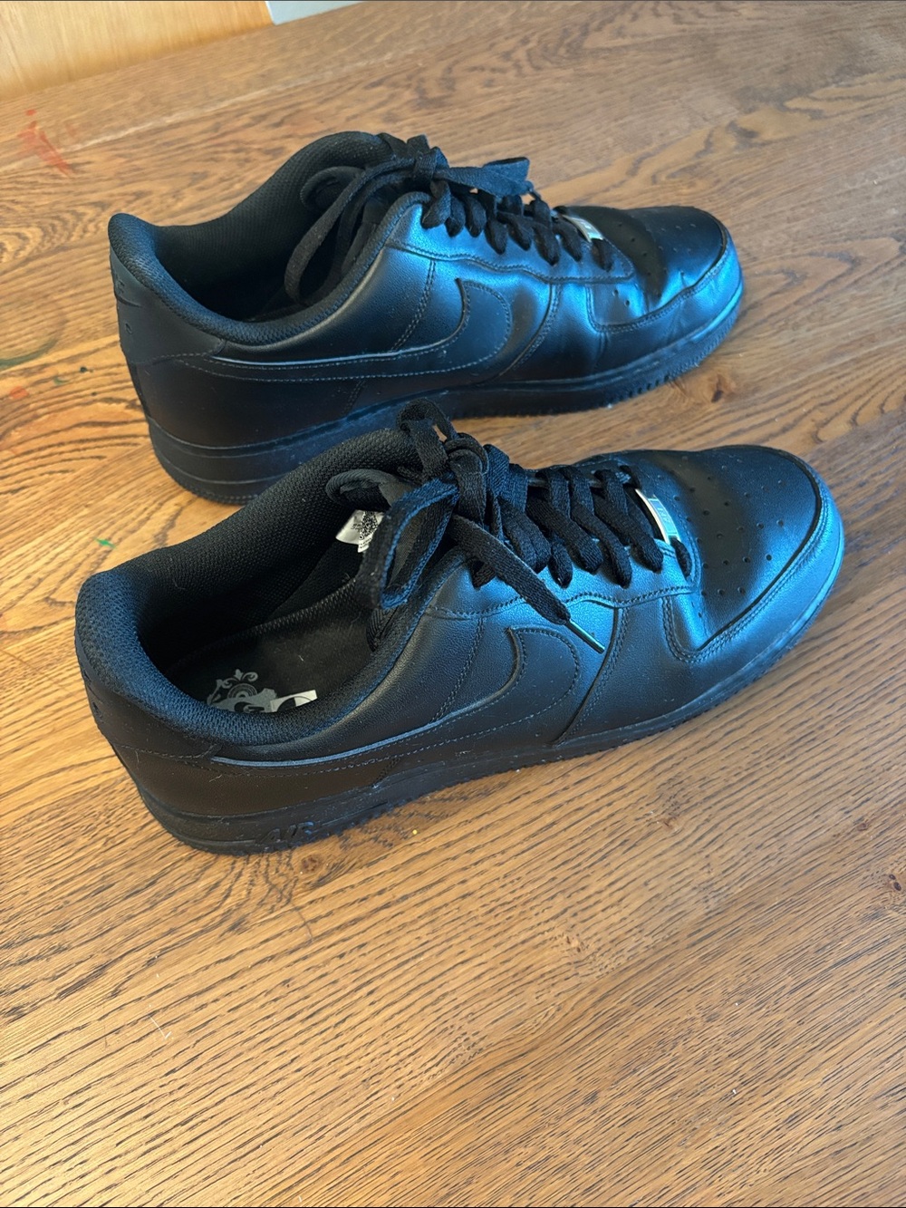 Nike Men’s Black Air Force I - Classic Leather Design - Size 13